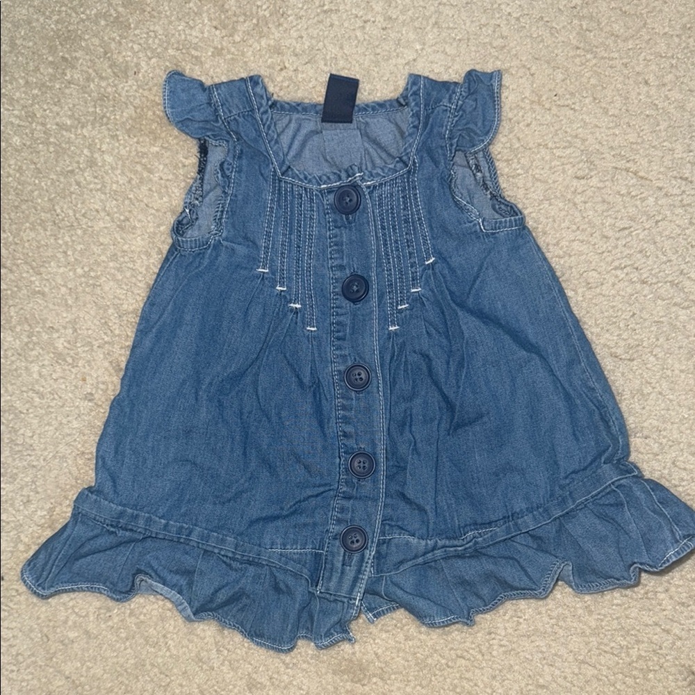Old Navy Blue Denim Ruffle Dress
Size 0-3 months